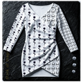 Tom Damen V-Neck Dress "Rose Skulls" - weiß